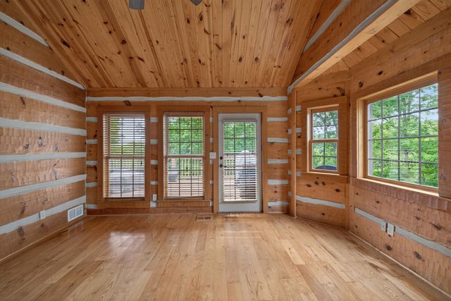 234 Cedar Point Lane, Monticello, KY 42633