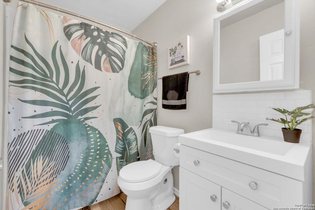 8722 Ridge Moon, San Antonio, TX 78239