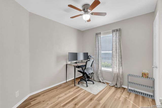 8722 Ridge Moon, San Antonio, TX 78239