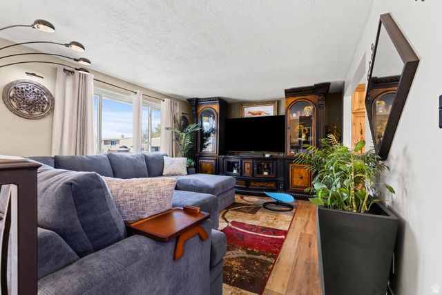 3712 W 7910 S, West Jordan, UT 84088