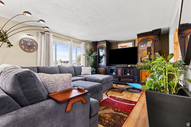 3712 W 7910 S, West Jordan, UT 84088