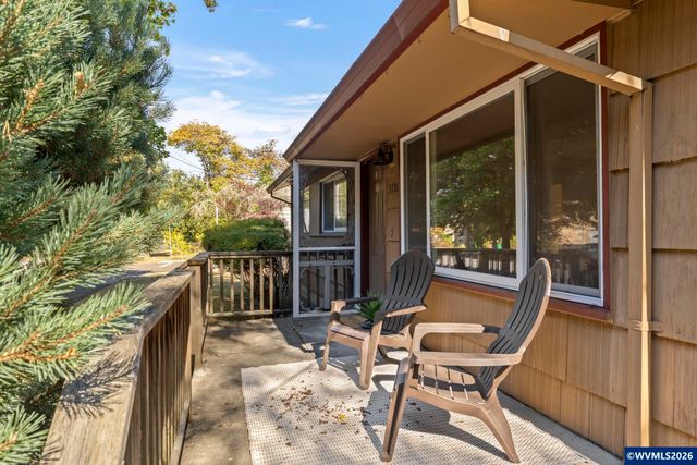5720 SW Main Av, Beaverton, OR 97005