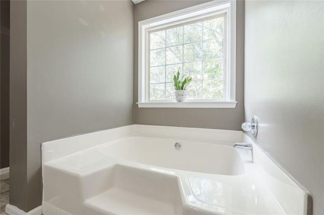 391 Pinewood Place, Dahlonega, GA 30533
