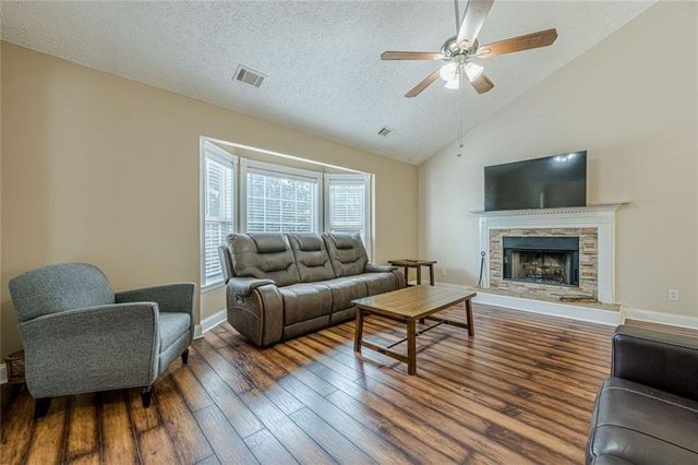 391 Pinewood Place, Dahlonega, GA 30533