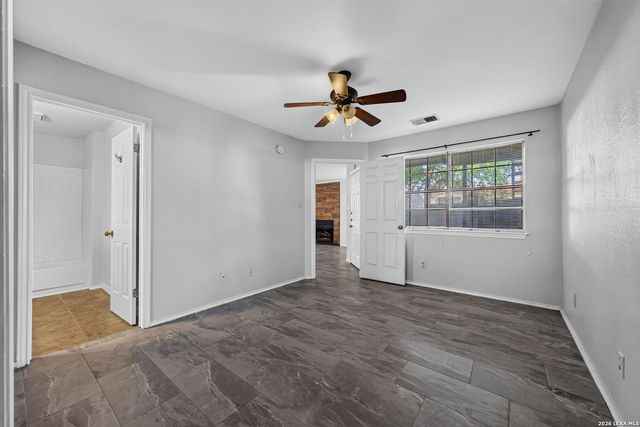 4803 Hamilton Wolfe Rd Apt 303, San Antonio, TX 78229