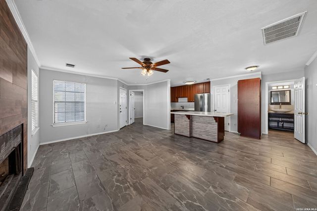 4803 Hamilton Wolfe Rd Apt 303, San Antonio, TX 78229