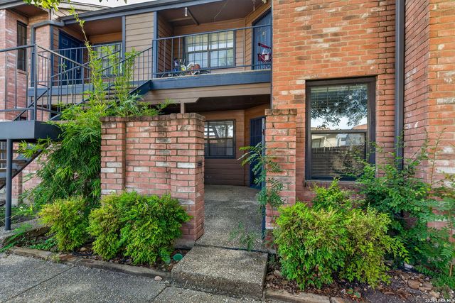 4803 Hamilton Wolfe Rd Apt 303, San Antonio, TX 78229