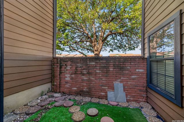 4803 Hamilton Wolfe Rd Apt 303, San Antonio, TX 78229