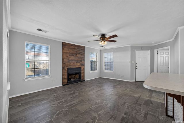 4803 Hamilton Wolfe Rd Apt 303, San Antonio, TX 78229