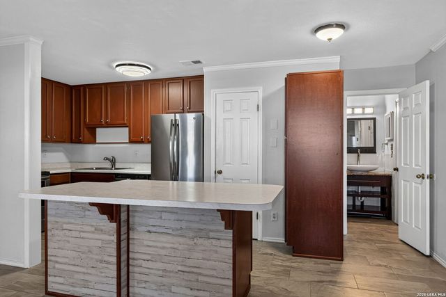 4803 Hamilton Wolfe Rd Apt 303, San Antonio, TX 78229
