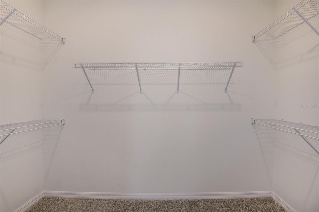 Image 10 of property listing at 4400 SW 82ND LOOP, Ocala, FL 34476