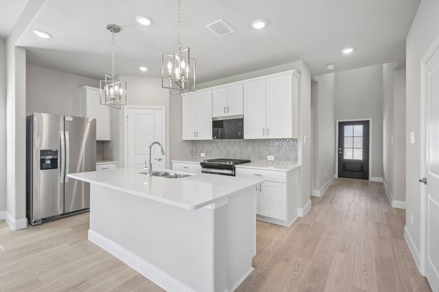 4035 Granbury Drive, Farmersville, TX 75442