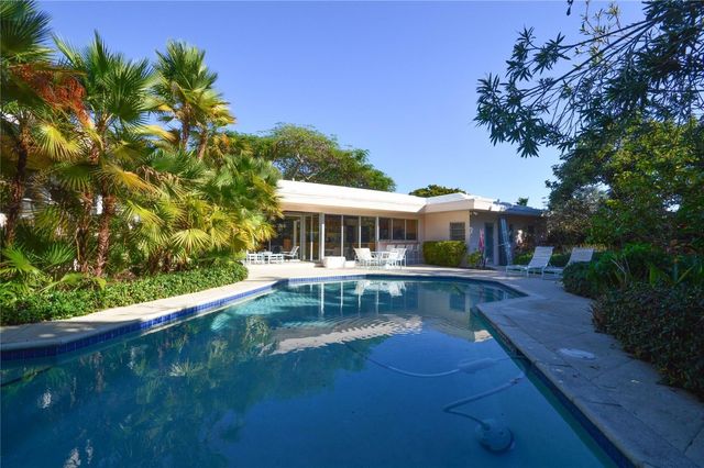 2132 Bayview Drive, Fort Lauderdale, FL 33305