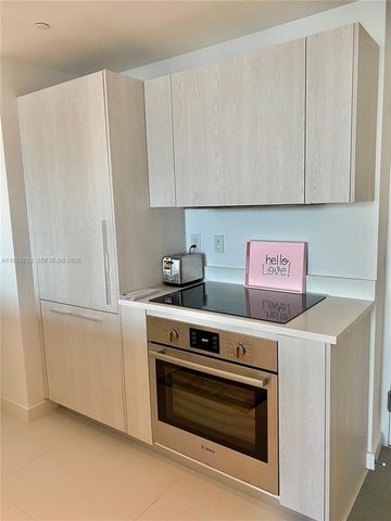 501 NE 31st St 1905, Miami, FL 33125