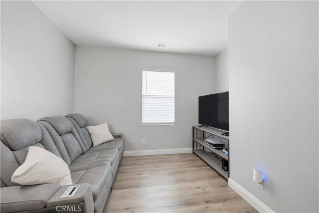 569 Pooish, San Jacinto, CA 92582