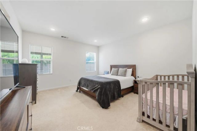 569 Pooish, San Jacinto, CA 92582