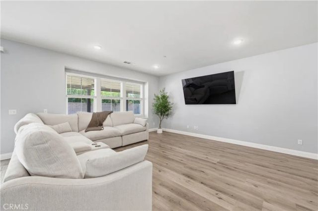 569 Pooish, San Jacinto, CA 92582