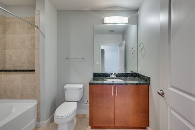 301 Demonbreun St Unit 509, Nashville, TN 37201