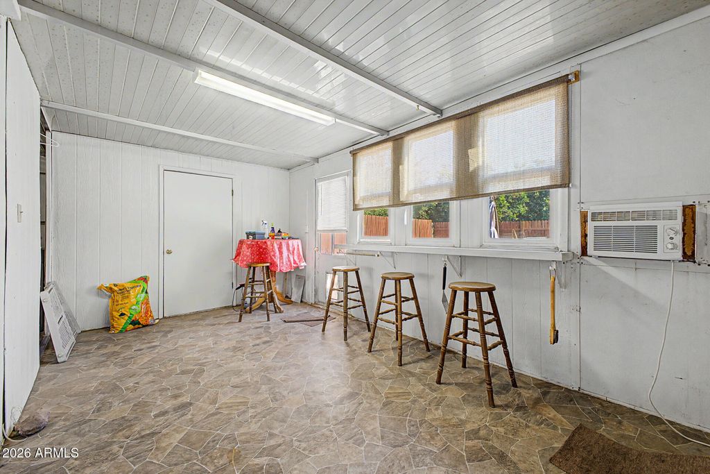 Image 21 of property listing at 10201 N 99TH Avenue 70b, Peoria, AZ 85345