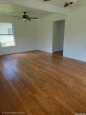 957 Crystal, San Antonio, TX 78211