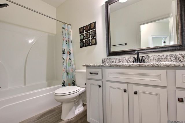 26838 Elmcrest Dr, Denham Springs, LA 70726