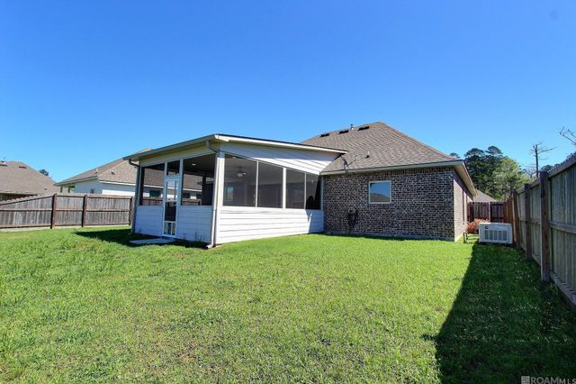 26838 Elmcrest Dr, Denham Springs, LA 70726