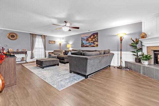 8951 GLENDALE CV, Memphis, TN 38018