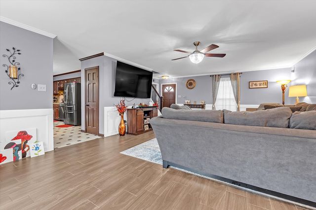 8951 GLENDALE CV, Memphis, TN 38018