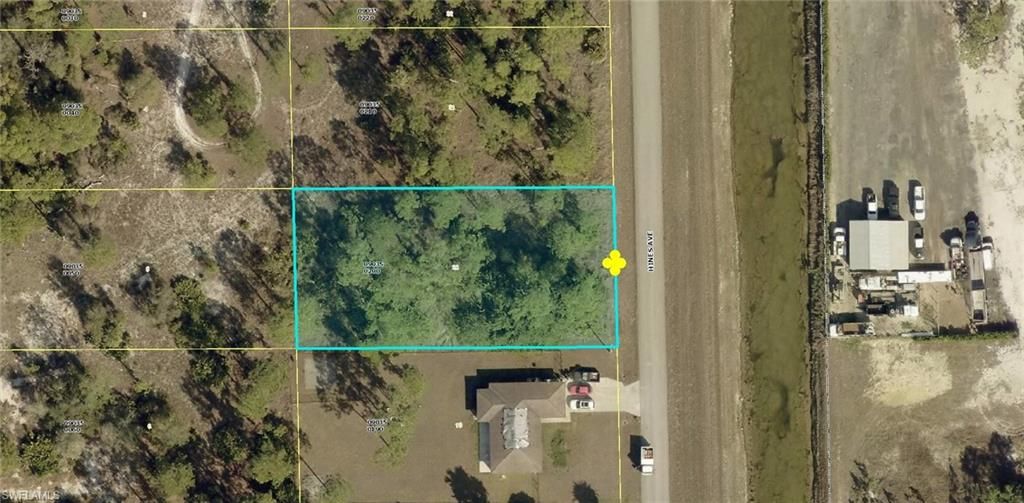 615 Hines AVE, Lehigh Acres, FL 33972