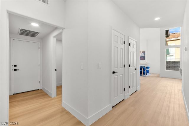 2511 Hacker Drive, Henderson, NV 89074