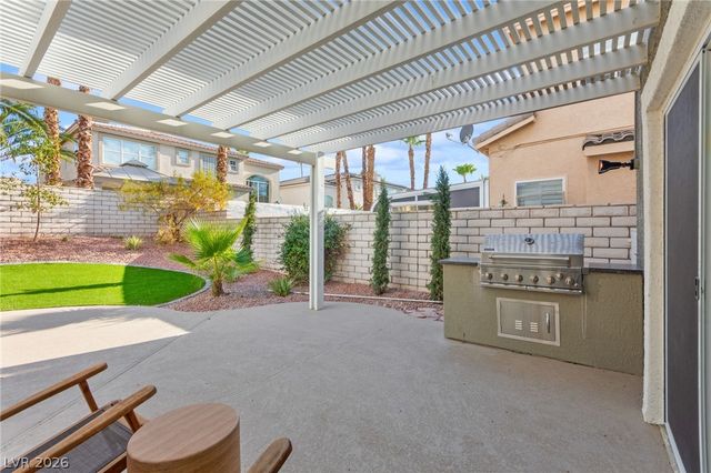 2511 Hacker Drive, Henderson, NV 89074