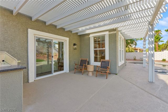 2511 Hacker Drive, Henderson, NV 89074