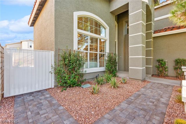 2511 Hacker Drive, Henderson, NV 89074