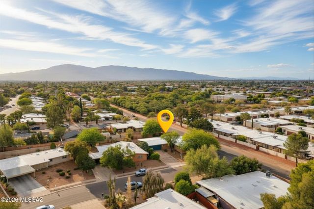 7665 E Adams Drive, Tucson, AZ 85715