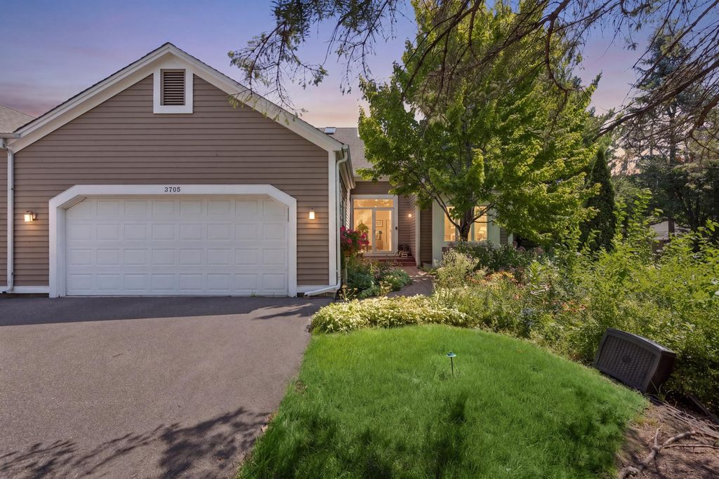 3705 Oakton Ridge, Hopkins, MN 55305 — exterior