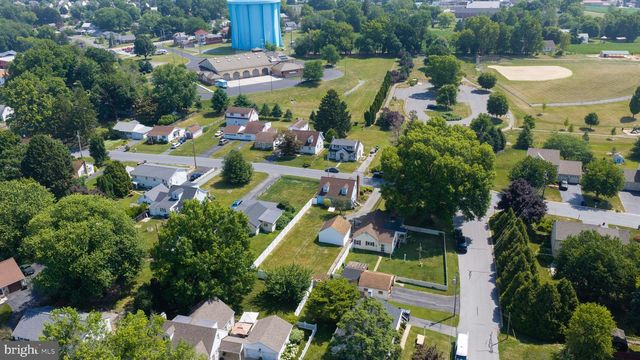 148 CREST AVE, Lancaster, PA 17602