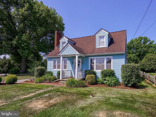 148 CREST AVE, Lancaster, PA 17602