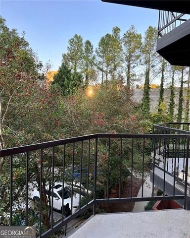 2840 PEACHTREE Road 306, Atlant, GA 30305