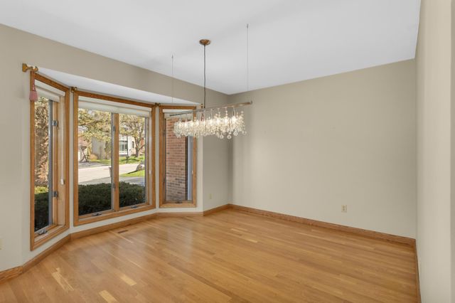 13796 Guild Avenue, Apple Valley, MN 55124