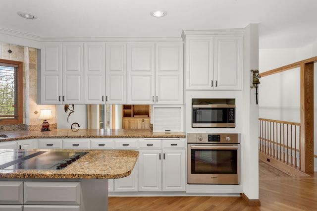 13796 Guild Avenue, Apple Valley, MN 55124