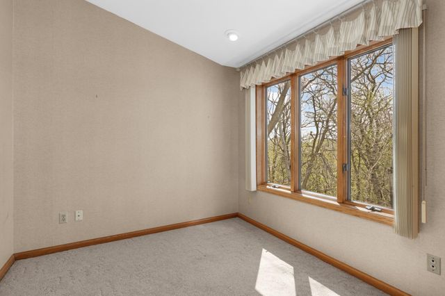 13796 Guild Avenue, Apple Valley, MN 55124