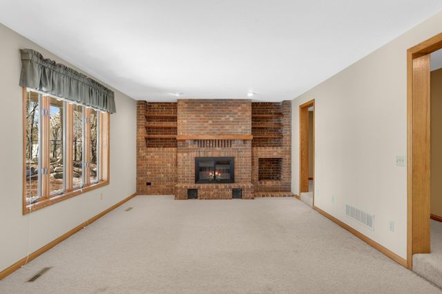 13796 Guild Avenue, Apple Valley, MN 55124