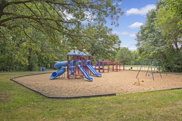 13796 Guild Avenue, Apple Valley, MN 55124