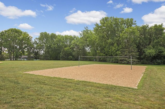 13796 Guild Avenue, Apple Valley, MN 55124