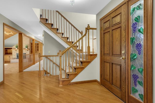 13796 Guild Avenue, Apple Valley, MN 55124