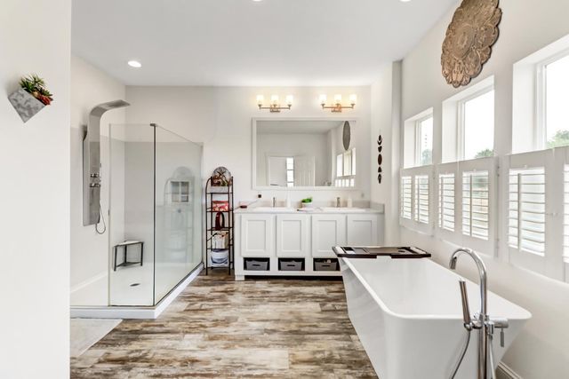 6955 William Ln, Lincoln, CA 95648