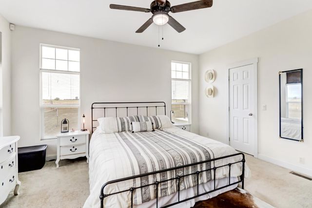 6955 William Ln, Lincoln, CA 95648