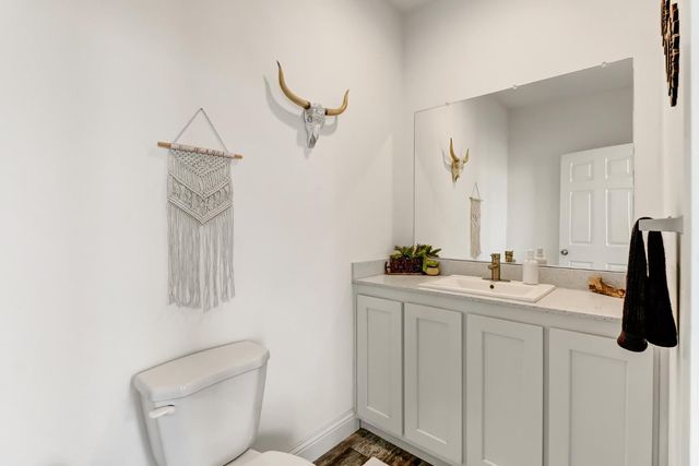 6955 William Ln, Lincoln, CA 95648