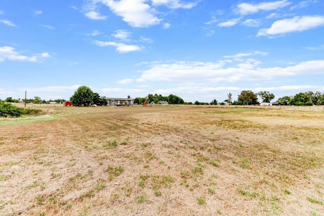 6955 William Ln, Lincoln, CA 95648