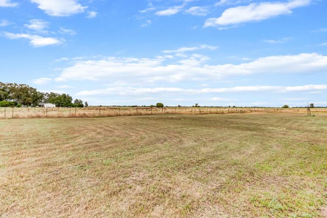 6955 William Ln, Lincoln, CA 95648
